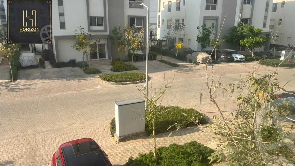 https://aqarmap.com.eg/en/listing/6187446-for-rent-cairo-new-cairo-compounds-hyde-park-park-corner-hyde-park