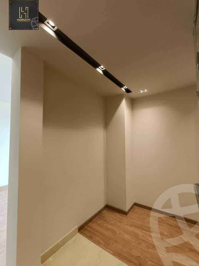 https://aqarmap.com.eg/ar/listing/6202848-for-rent-cairo-new-cairo-compounds-lakeview-residence