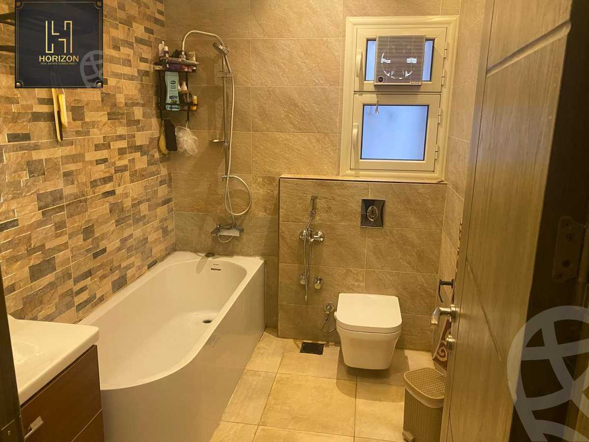 https://aqarmap.com.eg/ar/listing/6206324-for-rent-cairo-new-cairo-compounds-cairo-new-cairo-compounds-regents-park