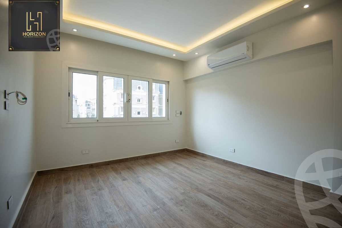 https://aqarmap.com.eg/en/listing/6209416-for-rent-cairo-new-cairo-compounds-mountain-view-hyde-park