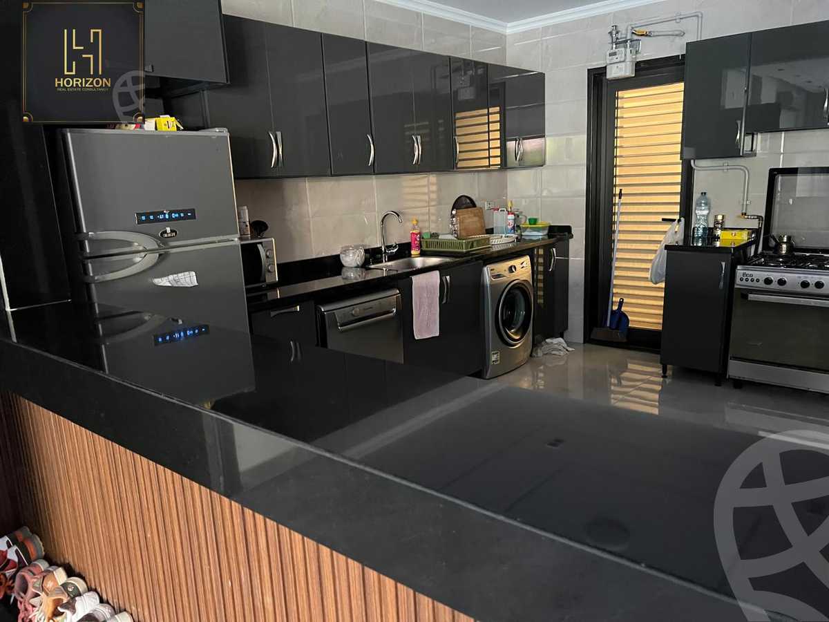 https://aqarmap.com.eg/en/listing/6209732-for-rent-cairo-new-cairo-compounds-lakeview-residence