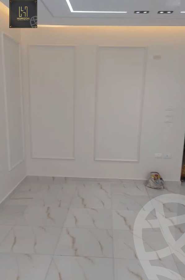 https://aqarmap.com.eg/ar/listing/6234424-for-rent-cairo-new-cairo-compounds-galleria-moon-valley