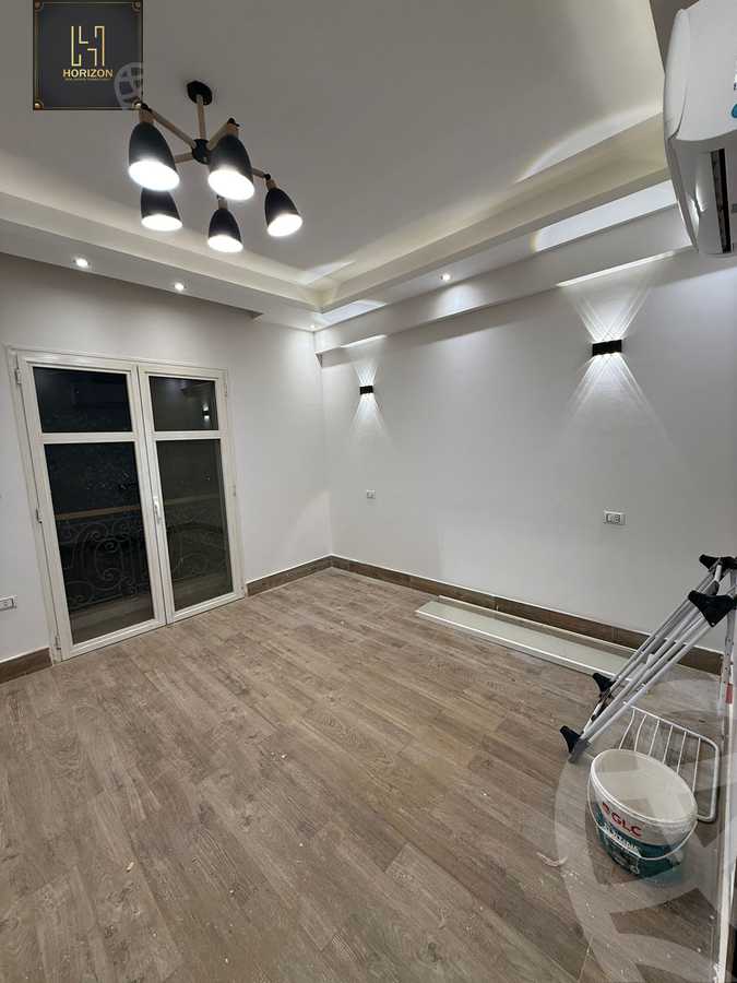https://aqarmap.com.eg/en/listing/6239150-for-rent-cairo-new-cairo-compounds-hyde-park-centre-ville-hyde-park
