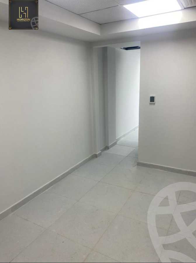 https://aqarmap.com.eg/ar/listing/6241428-for-rent-cairo-new-cairo-compounds-bznys-bls-ktlyst-llttwyr