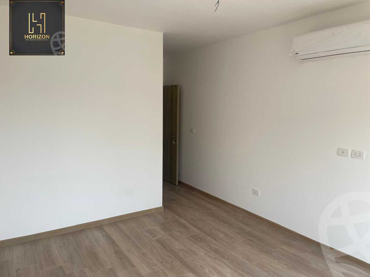 https://aqarmap.com.eg/ar/listing/6241781-for-rent-cairo-new-cairo-compounds-fifth-square