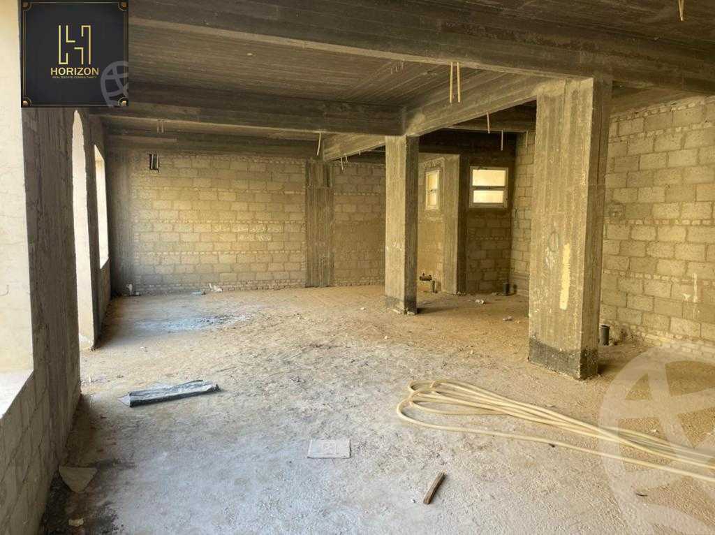 https://aqarmap.com.eg/ar/listing/6242437-for-sale-cairo-new-cairo-compounds-hyde-park-centre-ville-hyde-park