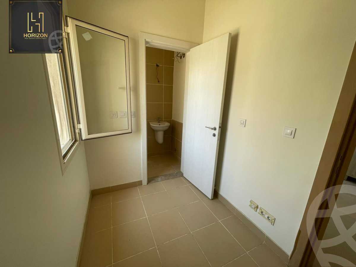 https://aqarmap.com.eg/ar/listing/6242493-for-rent-cairo-mokattam-compounds-uptown-cairo-the-sierras-uptown-cairo