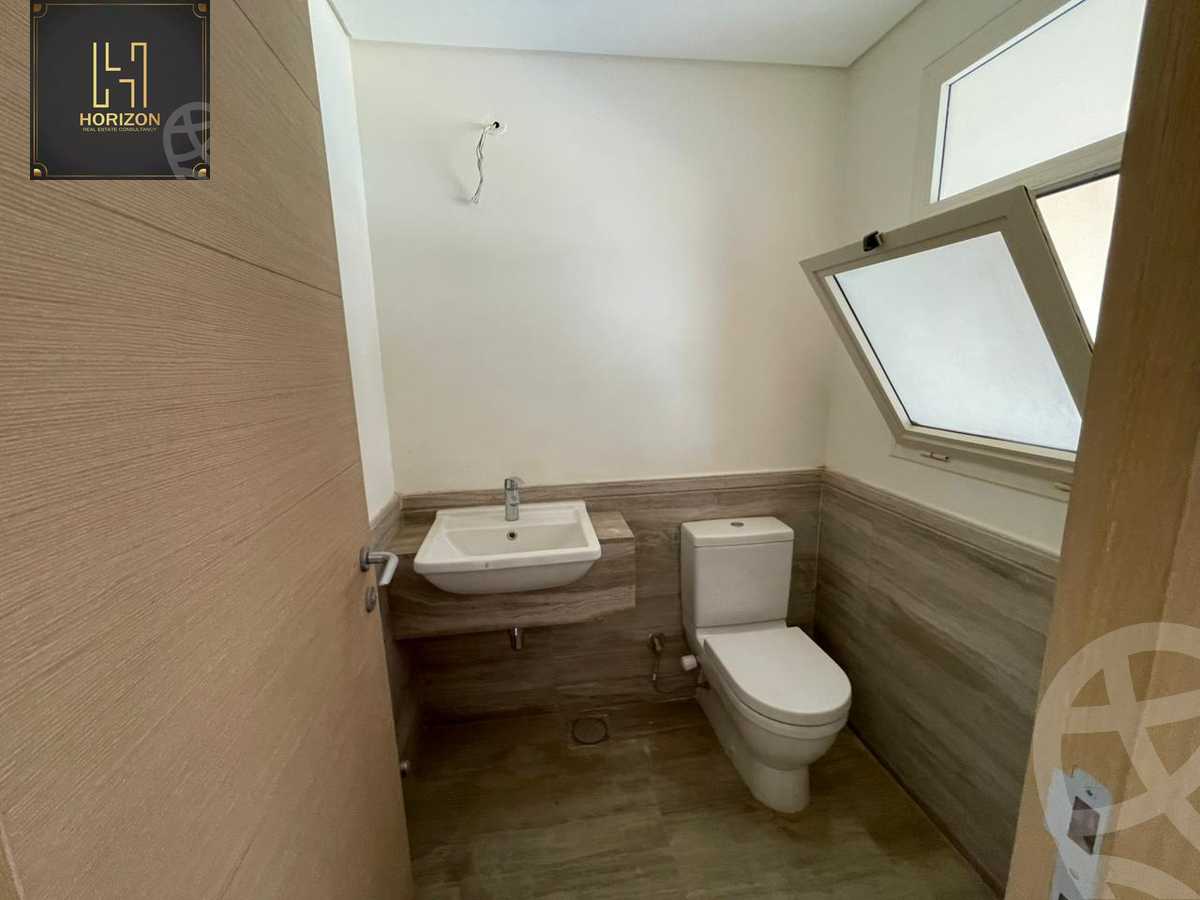 https://aqarmap.com.eg/ar/listing/6242493-for-rent-cairo-mokattam-compounds-uptown-cairo-the-sierras-uptown-cairo