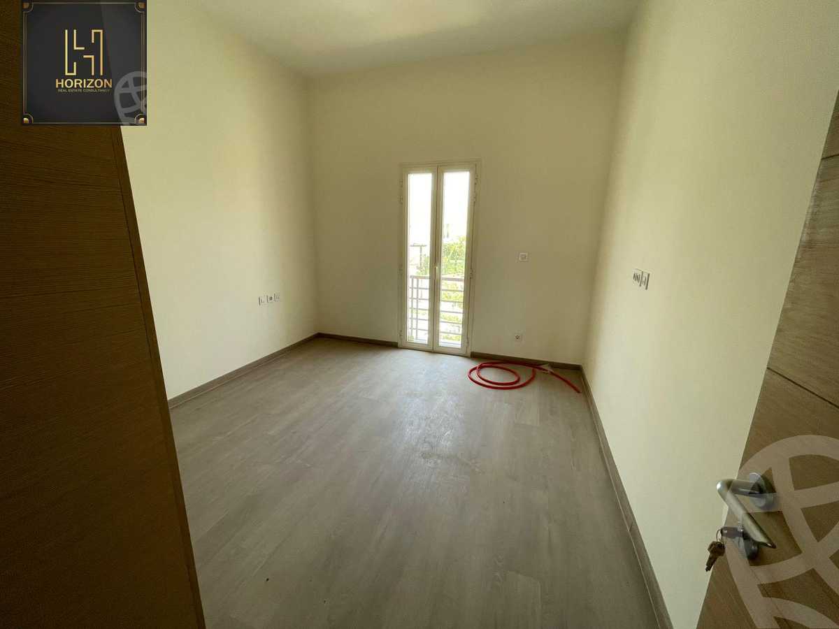 https://aqarmap.com.eg/ar/listing/6242493-for-rent-cairo-mokattam-compounds-uptown-cairo-the-sierras-uptown-cairo