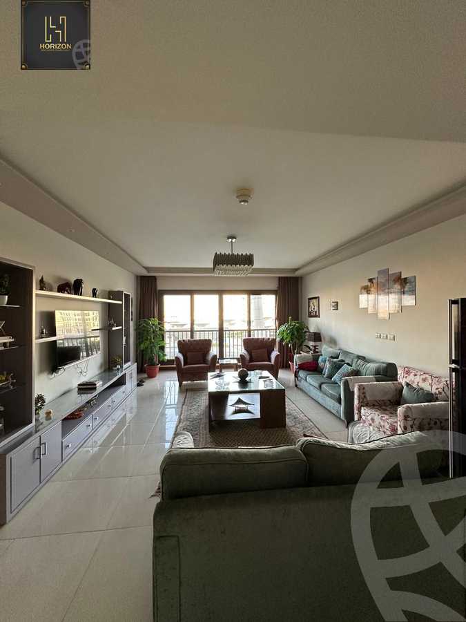 https://aqarmap.com.eg/en/listing/6257083-for-rent-cairo-new-cairo-compounds-porto-cairo-mall