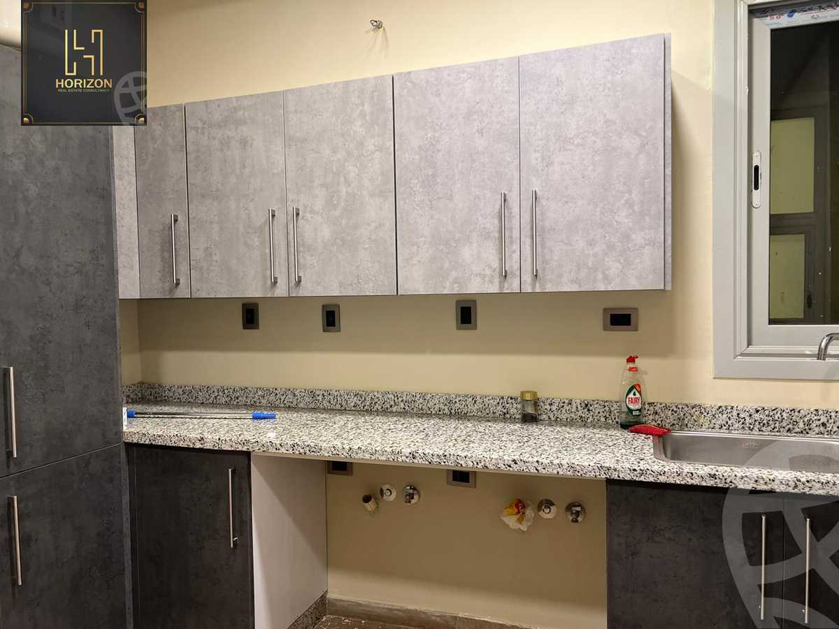https://aqarmap.com.eg/ar/listing/6260135-for-rent-cairo-new-cairo-compounds-kmbwnd-fyldj-jyt-blm-hylz