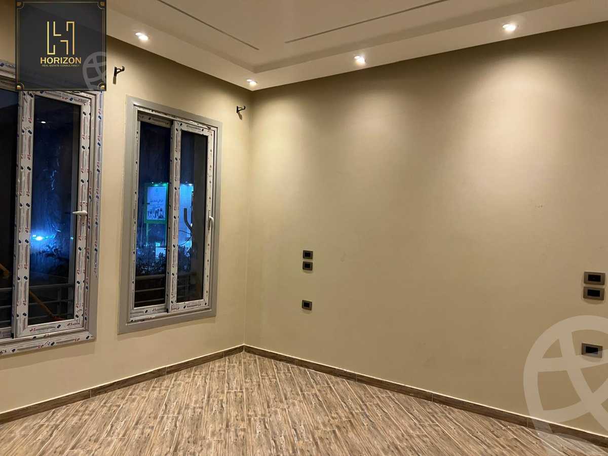 https://aqarmap.com.eg/ar/listing/6260135-for-rent-cairo-new-cairo-compounds-kmbwnd-fyldj-jyt-blm-hylz