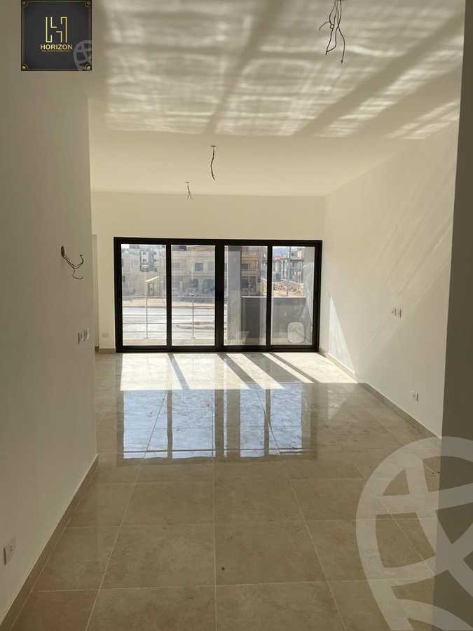 https://aqarmap.com.eg/en/listing/6280351-for-rent-cairo-new-cairo-compounds-fifth-square