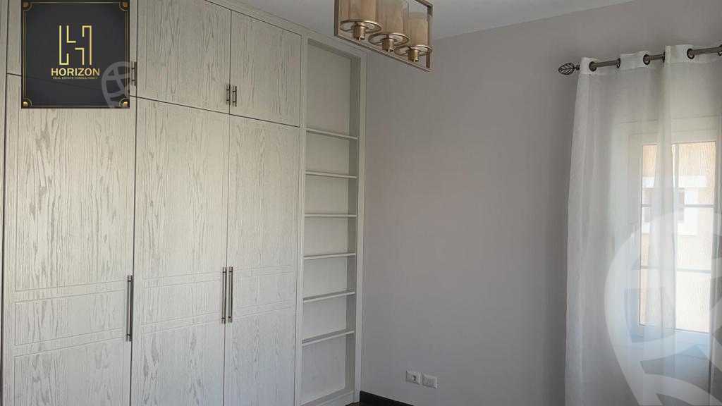 https://aqarmap.com.eg/en/listing/6282621-for-rent-cairo-new-cairo-compounds-hyde-park-cluster-4-hyde-park