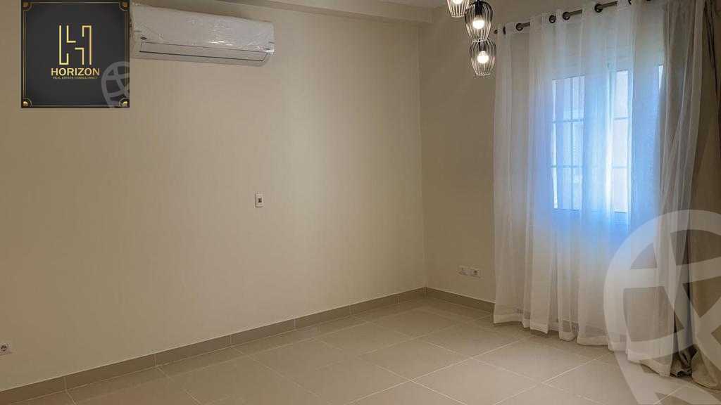 https://aqarmap.com.eg/en/listing/6282621-for-rent-cairo-new-cairo-compounds-hyde-park-cluster-4-hyde-park