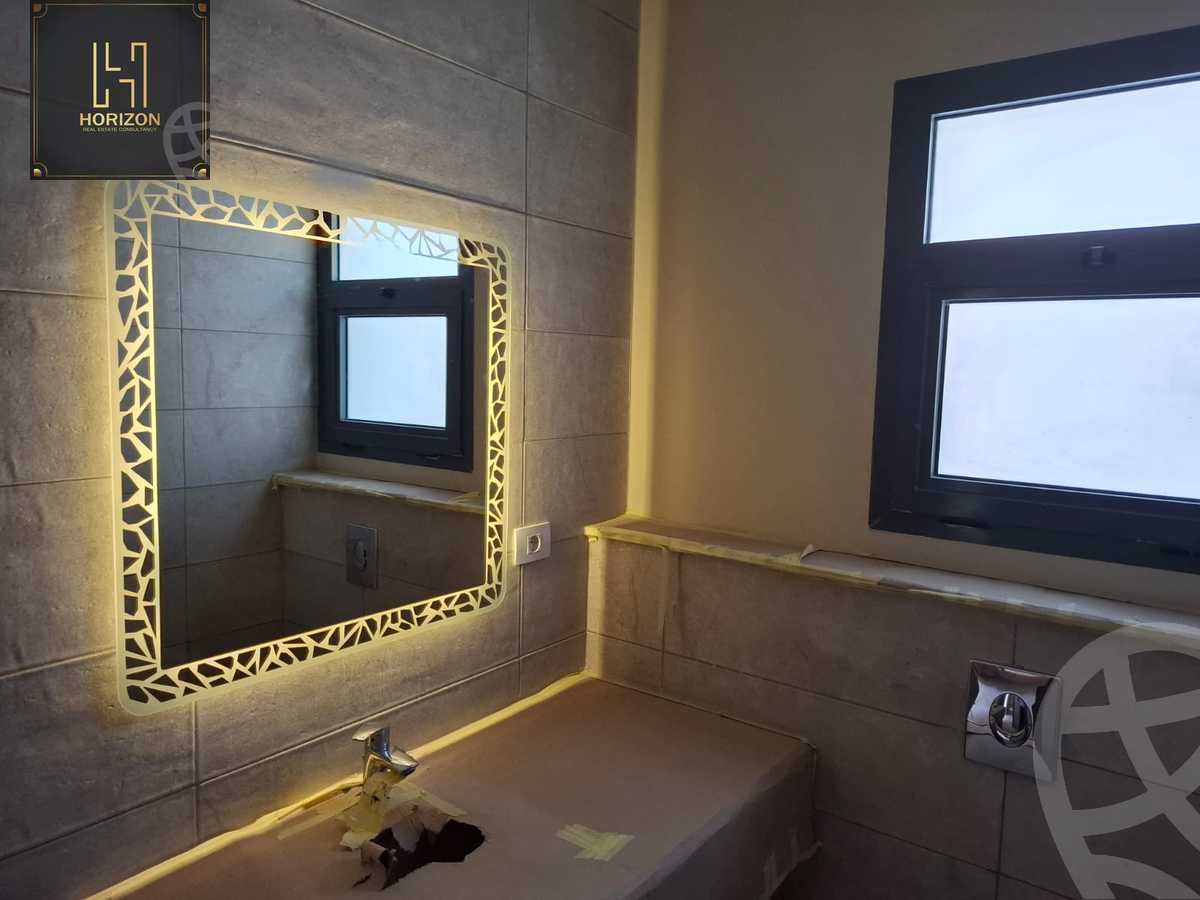 https://aqarmap.com.eg/ar/listing/6286277-for-rent-cairo-new-cairo-compounds-villette-kmbwnd-sky-kwndwz-swdyk-villette