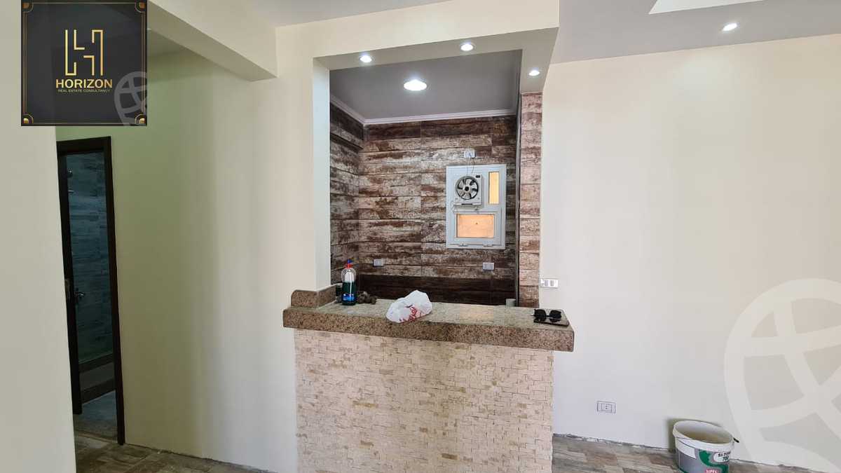 https://aqarmap.com.eg/en/listing/6286532-for-rent-cairo-new-cairo-compounds-hyde-park-centre-ville-hyde-park