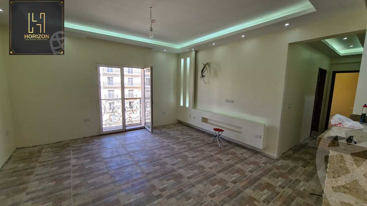 https://aqarmap.com.eg/en/listing/6286532-for-rent-cairo-new-cairo-compounds-hyde-park-centre-ville-hyde-park