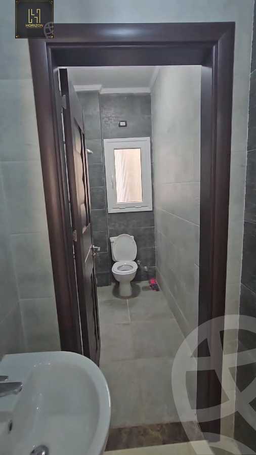 https://aqarmap.com.eg/en/listing/6295542-for-sale-cairo-new-cairo-compounds-cairo-new-cairo-compounds-regents-park