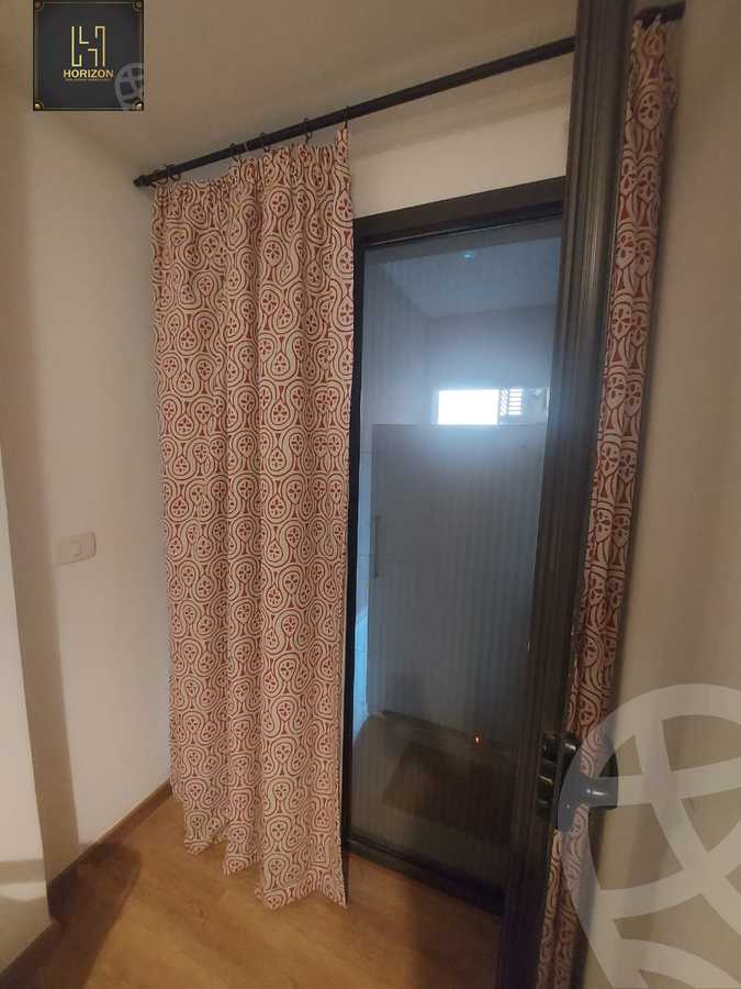 https://aqarmap.com.eg/en/listing/6295796-for-rent-cairo-new-cairo-compounds-fifth-square