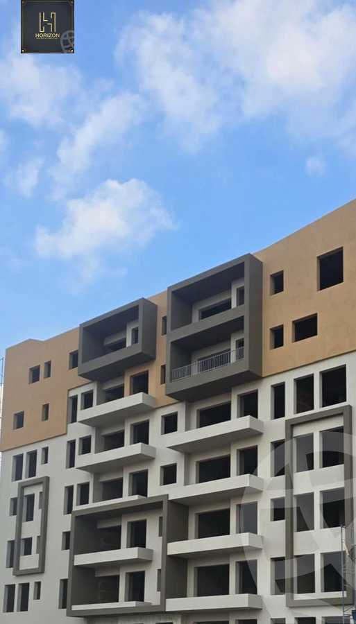 https://aqarmap.com.eg/en/listing/6296187-for-sale-cairo-new-cairo-lmstqbl-syty-compounds-bloomfields