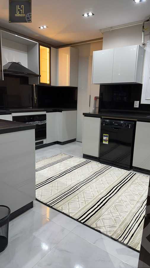 https://aqarmap.com.eg/en/listing/6304420-for-rent-cairo-new-cairo-compounds-hyde-park-hpr-hyde-park