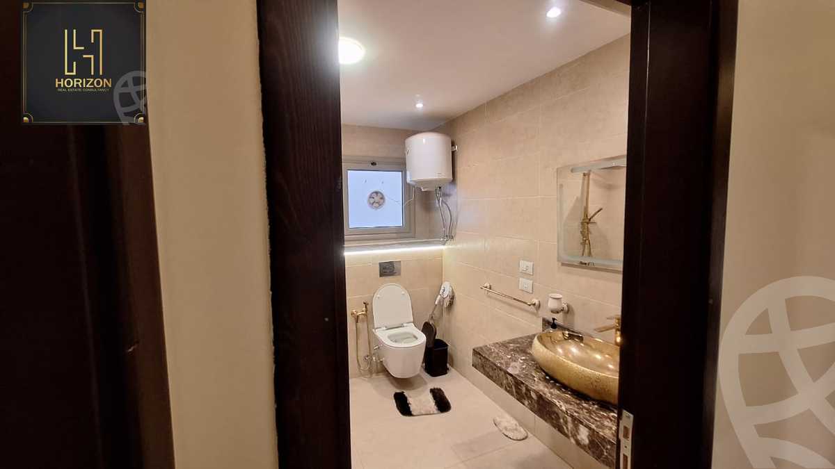 https://aqarmap.com.eg/en/listing/6310052-for-rent-cairo-new-cairo-compounds-galleria-moon-valley