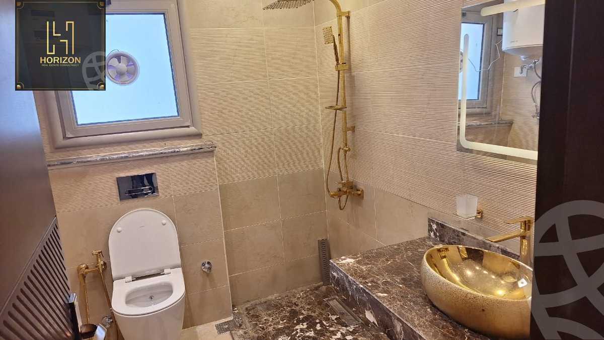 https://aqarmap.com.eg/en/listing/6310052-for-rent-cairo-new-cairo-compounds-galleria-moon-valley