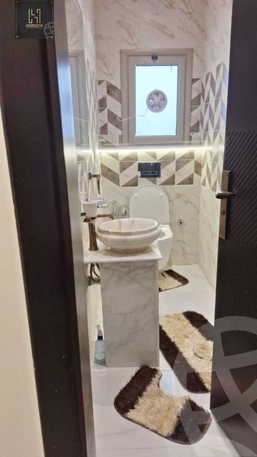 https://aqarmap.com.eg/en/listing/6310052-for-rent-cairo-new-cairo-compounds-galleria-moon-valley