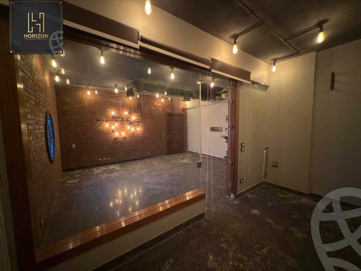 https://aqarmap.com.eg/en/listing/6320247-for-sale-cairo-new-cairo-compounds-hyde-park-centre-ville-hyde-park