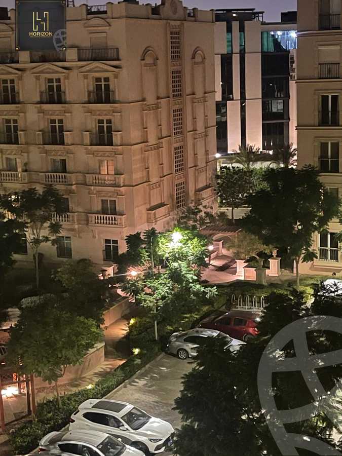 https://aqarmap.com.eg/en/listing/6320247-for-sale-cairo-new-cairo-compounds-hyde-park-centre-ville-hyde-park