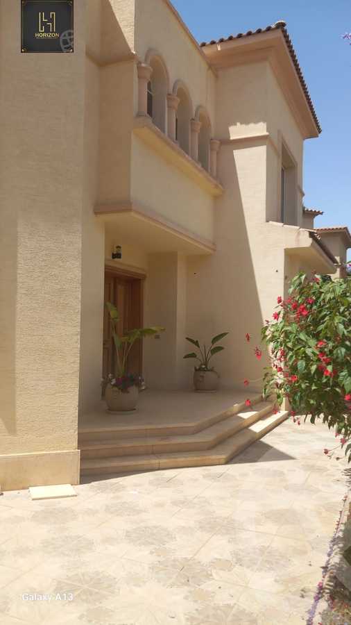 https://aqarmap.com.eg/ar/listing/6320407-for-rent-cairo-new-cairo-compounds-the-villa