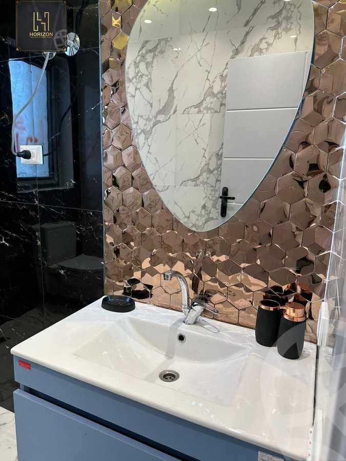 https://aqarmap.com.eg/en/listing/6325789-for-rent-cairo-new-cairo-compounds-lakeview-residence