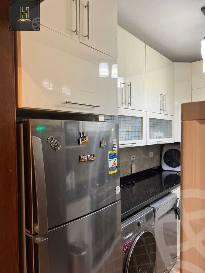https://aqarmap.com.eg/ar/listing/6327861-for-sale-cairo-new-cairo-compounds-mountain-view-hyde-park