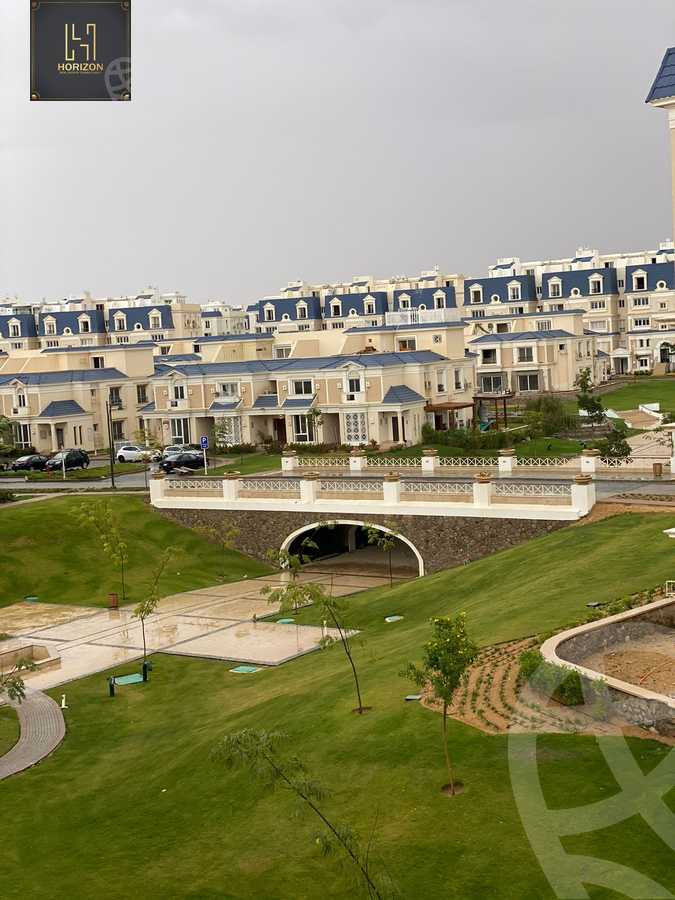 https://aqarmap.com.eg/ar/listing/6327861-for-sale-cairo-new-cairo-compounds-mountain-view-hyde-park