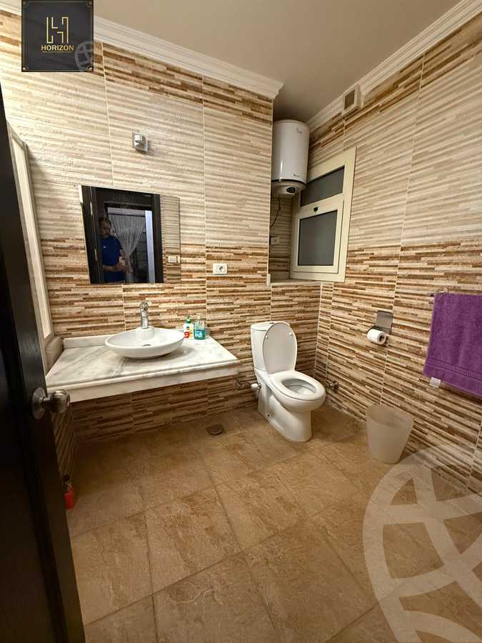 https://aqarmap.com.eg/ar/listing/6335875-for-rent-cairo-new-cairo-compounds-kmbwnd-dh-fyldj-blm-hylz