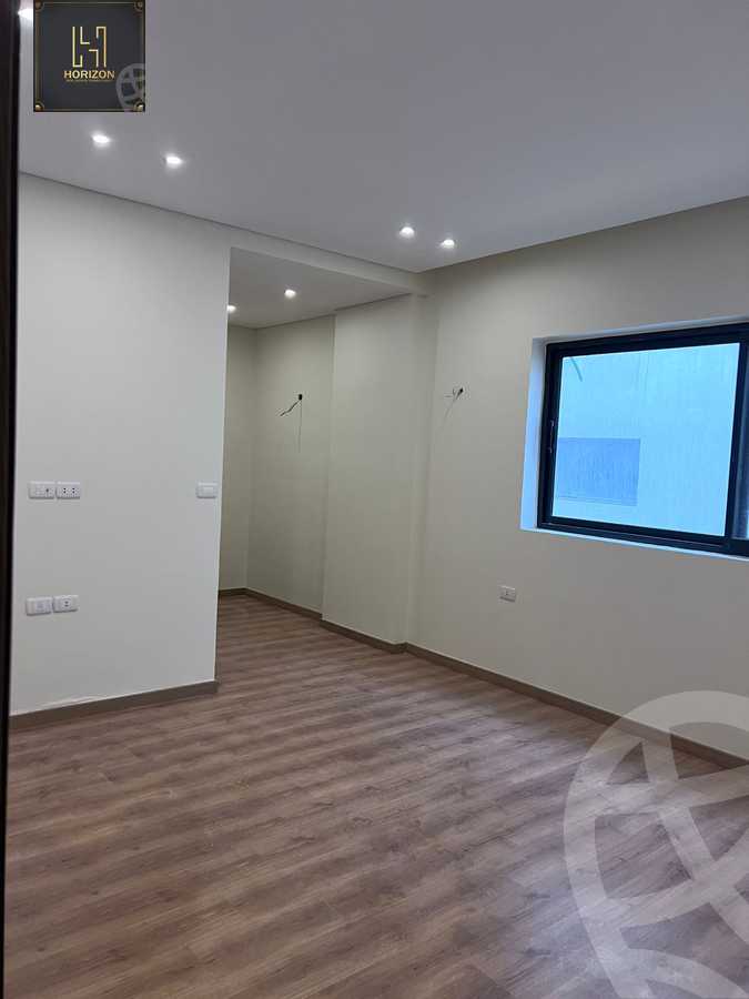 https://aqarmap.com.eg/en/listing/6339886-for-rent-cairo-new-cairo-compounds-lakeview-residence