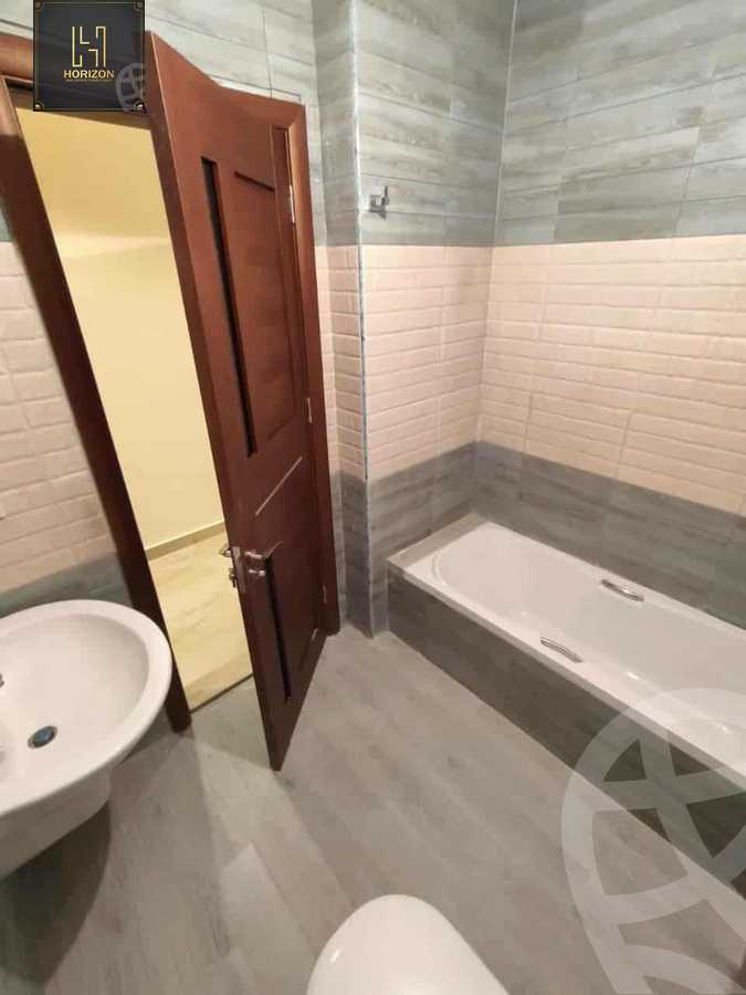 https://aqarmap.com.eg/en/listing/6345672-for-rent-cairo-new-cairo-compounds-tag-city-taj-sultan