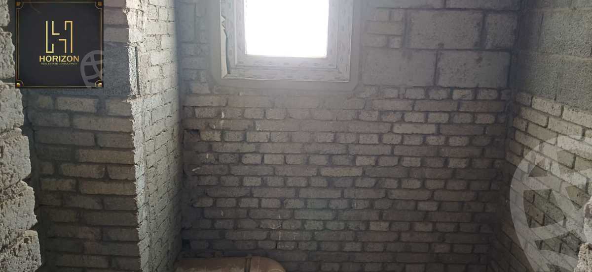 https://aqarmap.com.eg/ar/listing/6356546-for-sale-cairo-new-cairo-compounds-mountain-view-hyde-park