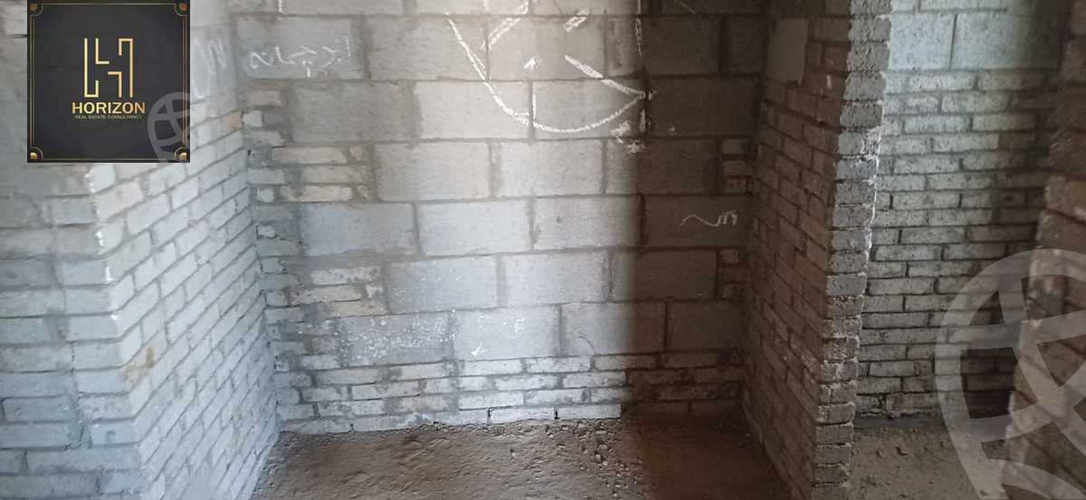 https://aqarmap.com.eg/ar/listing/6356546-for-sale-cairo-new-cairo-compounds-mountain-view-hyde-park