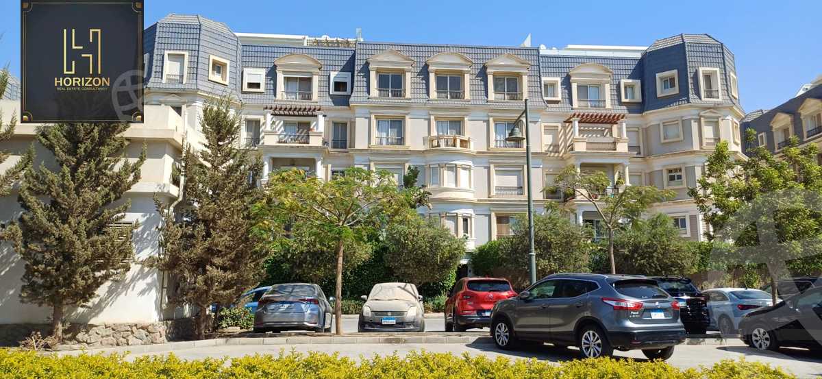 https://aqarmap.com.eg/ar/listing/6356546-for-sale-cairo-new-cairo-compounds-mountain-view-hyde-park