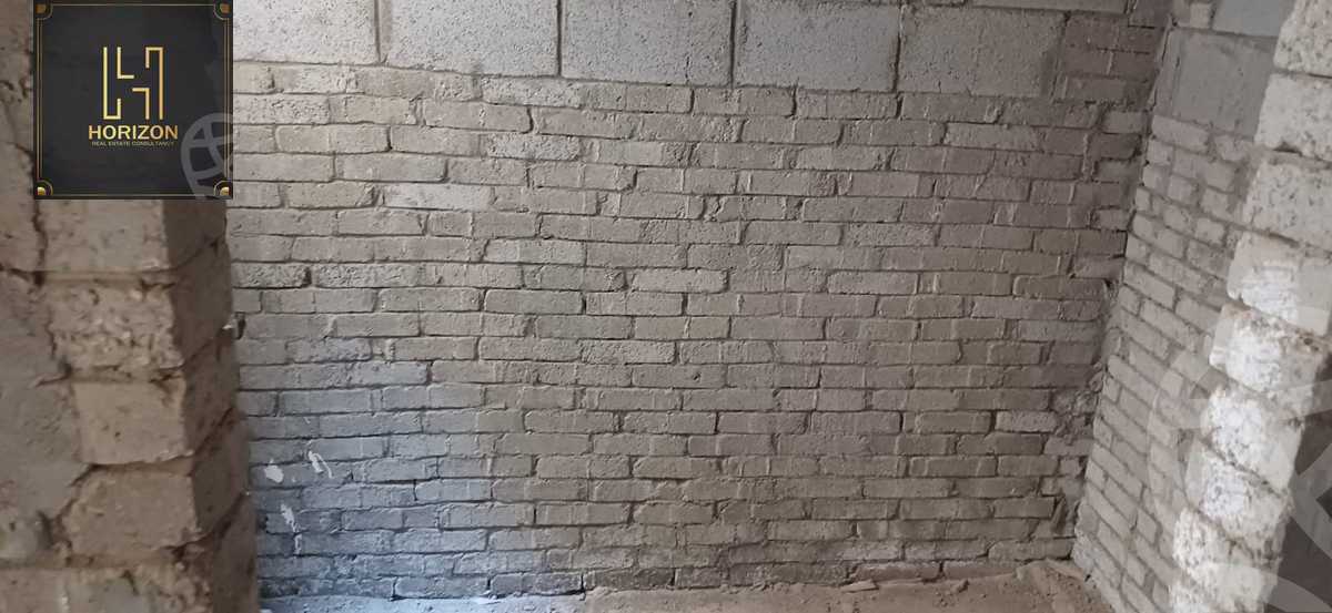 https://aqarmap.com.eg/ar/listing/6356546-for-sale-cairo-new-cairo-compounds-mountain-view-hyde-park
