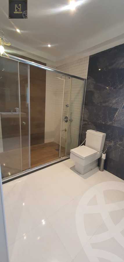 https://aqarmap.com.eg/en/listing/6356851-for-rent-cairo-new-cairo-compounds-mountain-view-1