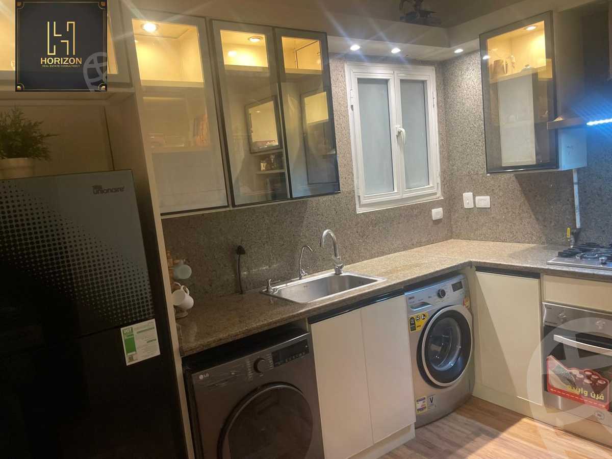 https://aqarmap.com.eg/ar/listing/6363496-for-rent-cairo-new-cairo-compounds-hyde-park-centre-ville-hyde-park