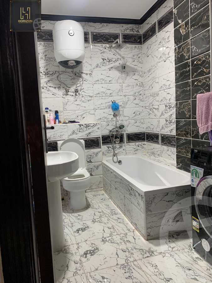 https://aqarmap.com.eg/ar/listing/6369487-for-rent-cairo-new-cairo-compounds-dorat-el-kahera