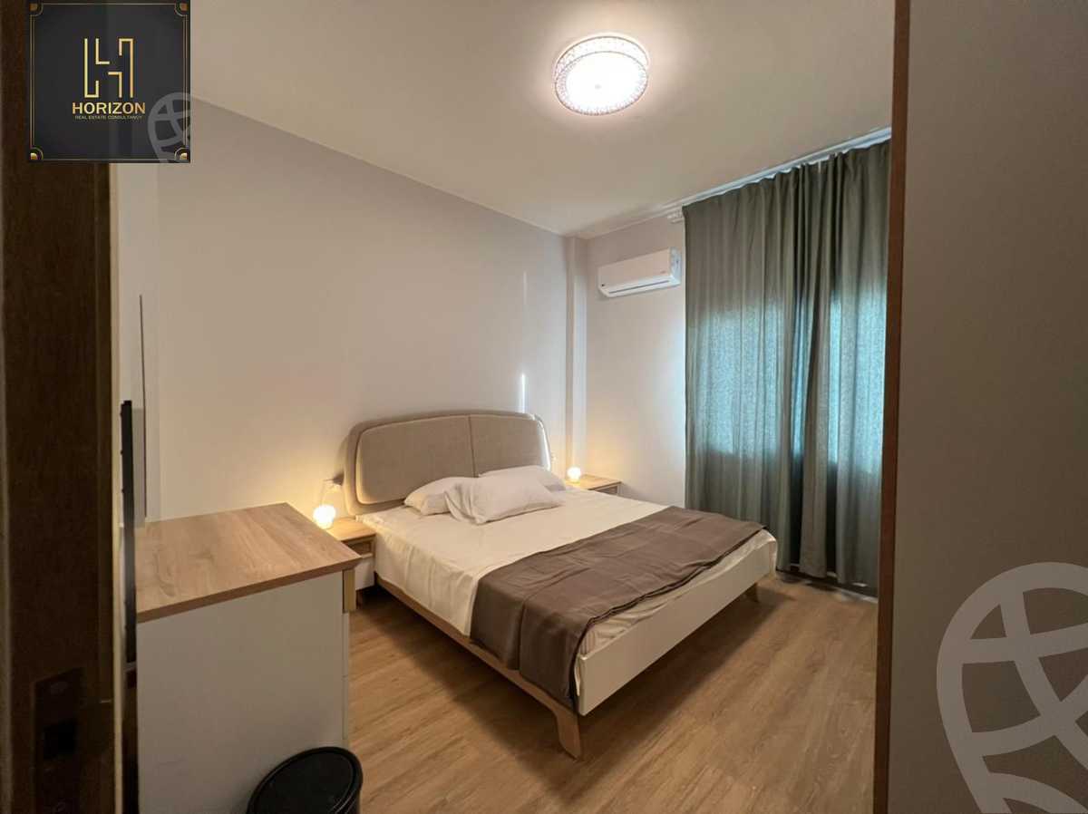 https://aqarmap.com.eg/ar/listing/6369761-for-rent-cairo-new-cairo-compounds-fifth-square