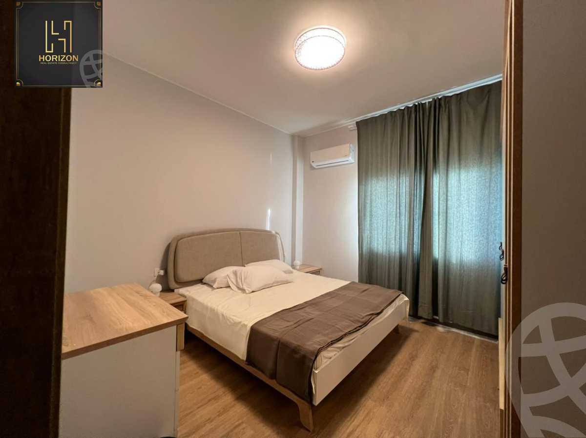 https://aqarmap.com.eg/ar/listing/6369761-for-rent-cairo-new-cairo-compounds-fifth-square