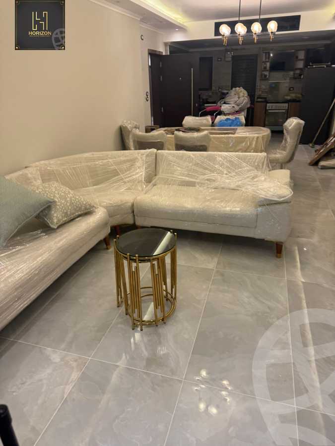 https://aqarmap.com.eg/ar/listing/6370477-for-rent-cairo-new-cairo-compounds-lakeview-residence