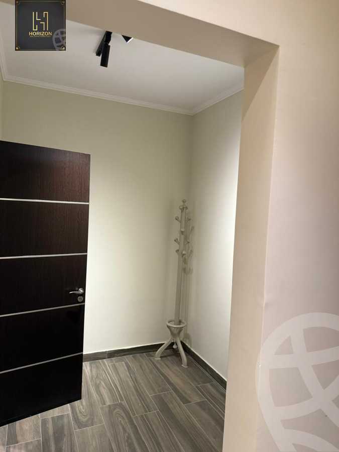 https://aqarmap.com.eg/en/listing/6376522-for-rent-cairo-new-cairo-compounds-hyde-park-cluster-4-hyde-park