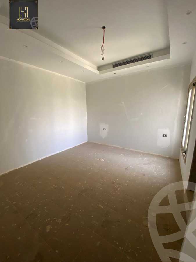 https://aqarmap.com.eg/en/listing/6407206-for-sale-cairo-new-cairo-compounds-moon-valley-2